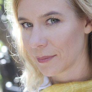 Meet your Posher, Adele